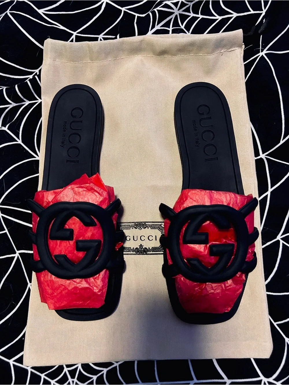 Gucci Black Palma Interlocking GG Rubber Flat Slide Sandals